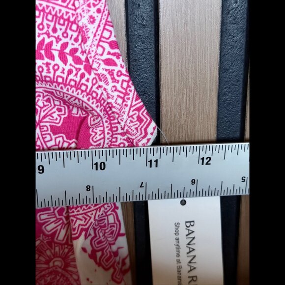New Banana Republic Tank Top Small Womens Pink Paisley Print Sleeveless Fitted - Picture 3 of 6